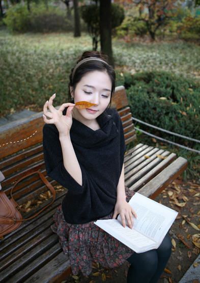 早春韩国女生最爱毛衫 提升你亲和力